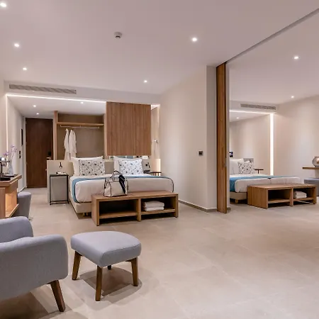 Grand Hotel 5*